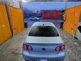Volkswagen Passat 2008 годаүшін2 500 000 тг. в Астана – фото 2