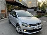 Volkswagen Polo 2014 года за 5 250 000 тг. в Алматы – фото 2