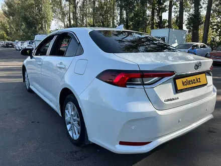 Toyota Corolla 2019 года за 6 904 000 тг. в Алматы – фото 4