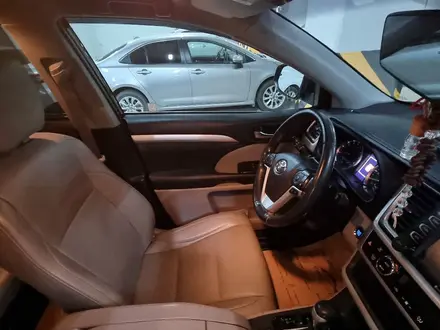 Toyota Highlander 2018 года за 20 700 000 тг. в Астана – фото 38