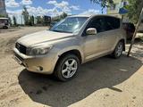 Toyota RAV4 2007 года за 5 000 000 тг. в Актобе – фото 2