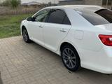 Toyota Camry 2012 года за 11 000 000 тг. в Уральск – фото 3