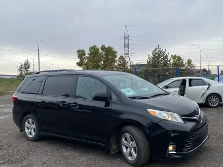 Toyota Sienna 2018 года за 14 500 000 тг. в Алматы – фото 3