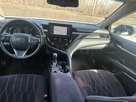 Toyota Camry 2021 года за 14 000 000 тг. в Усть-Каменогорск – фото 6