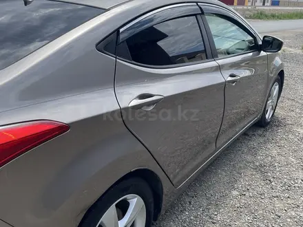 Hyundai Elantra 2011 года за 5 000 000 тг. в Атырау – фото 6