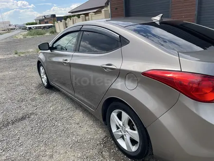 Hyundai Elantra 2011 года за 5 000 000 тг. в Атырау – фото 7