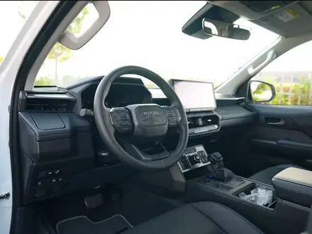 Toyota Hilux 2026 года за 37 500 000 тг. в Алматы – фото 10