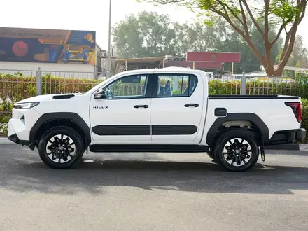 Toyota Hilux 2026 года за 37 500 000 тг. в Алматы – фото 4
