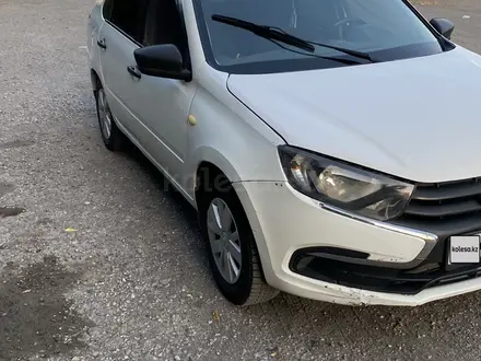 ВАЗ (Lada) Granta 2190 2019 года за 2 400 000 тг. в Шымкент – фото 2