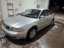 Audi A4, 1996