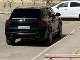 Porsche Cayenne 2005 года за 5 000 000 тг. в Астана – фото 2