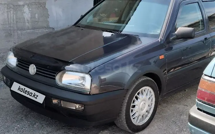 Volkswagen Golf 1993 года за 1 450 000 тг. в Алматы