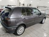 Volkswagen Golf 1993 годаүшін1 450 000 тг. в Алматы – фото 3