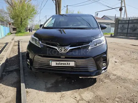 Toyota Sienna 2014 года за 13 000 000 тг. в Алматы – фото 7