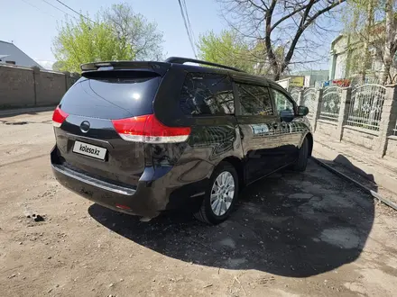 Toyota Sienna 2014 года за 13 000 000 тг. в Алматы – фото 10