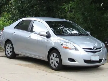 Toyota Yaris 2012 годаүшін880 000 тг. в Караганда