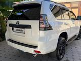 Toyota Land Cruiser Prado 2023 года за 31 000 000 тг. в Шымкент – фото 3