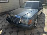 Mercedes-Benz E 230 1990 года за 1 000 000 тг. в Тараз – фото 2