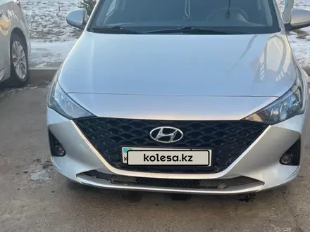 Hyundai Accent 2020 года за 7 700 000 тг. в Усть-Каменогорск