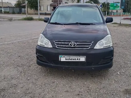 Toyota Avensis Verso 2005 года за 4 500 000 тг. в Актобе