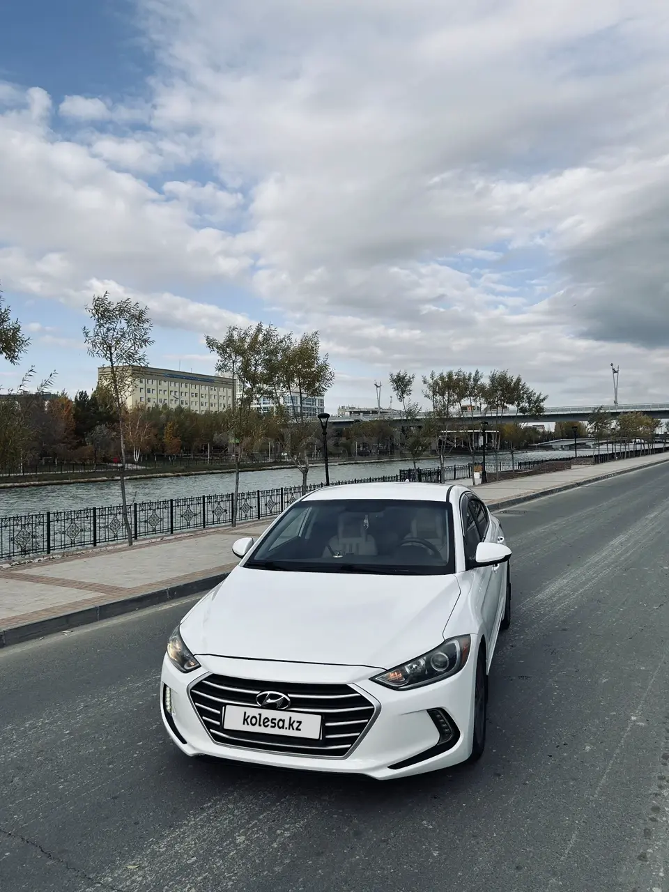 Hyundai Elantra, 2017
