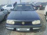 Volkswagen Golf 1997 годаfor720 000 тг. в Шымкент