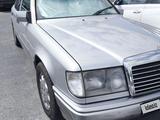 Mercedes-Benz E 230 1992 года за 2 300 000 тг. в Шымкент