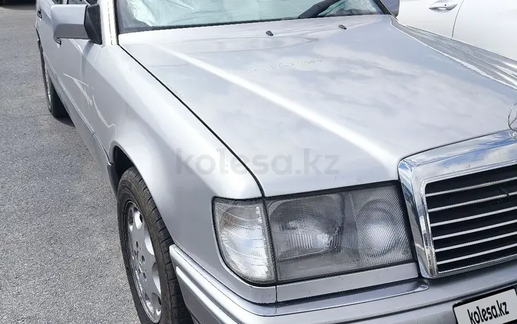 Mercedes-Benz E 230 1992 года за 2 000 000 тг. в Шымкент