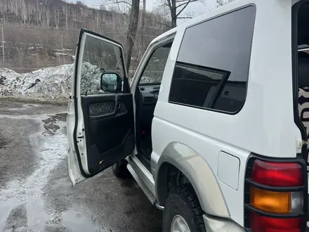 Mitsubishi Pajero 1996 года за 4 200 000 тг. в Алтай – фото 9