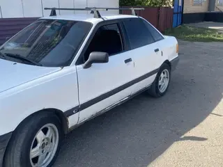 Audi 80, 1990