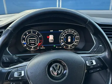 Volkswagen Tiguan 2018 года за 12 500 000 тг. в Алматы – фото 7