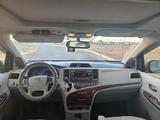 Toyota Sienna 2012 года за 12 000 000 тг. в Атырау – фото 4
