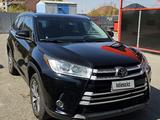 Toyota Highlander 2019 года за 8 500 000 тг. в Алматы