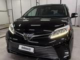 Toyota Sienna 2015 годаүшін12 500 000 тг. в Уральск