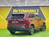 Toyota RAV4 2020 года за 10 000 000 тг. в Астана – фото 4