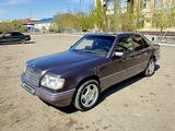 Mercedes-Benz E 220 1994 года за 1 700 000 тг. в Балхаш – фото 2