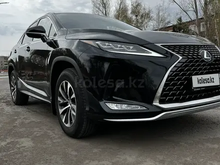 Lexus RX 200t 2022 года за 29 000 000 тг. в Павлодар