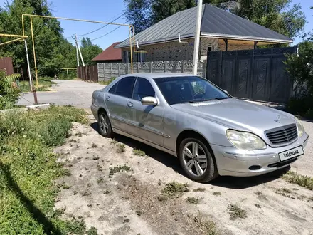 Mercedes-Benz S 320 2000 года за 4 000 000 тг. в Алматы – фото 10