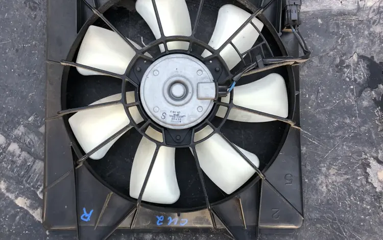 Вентилятор в сборе с диффузором на Хонда Аккорд 8 CU2 за 24 000 тг. в Караганда