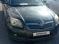Toyota Avensis, 2006