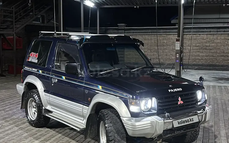 Mitsubishi Pajero 1992 годаүшін2 500 000 тг. в Алматы