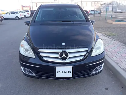 Mercedes-Benz B 170 2007 года за 3 800 000 тг. в Атырау – фото 13