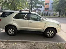 Toyota Fortuner, 2008