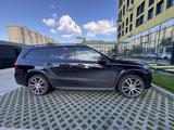Mercedes-Benz GLS 500 2016 года за 35 000 000 тг. в Астана – фото 3