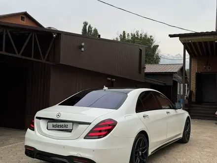 Mercedes-Benz S 63 AMG 2015 года за 28 500 000 тг. в Алматы – фото 3