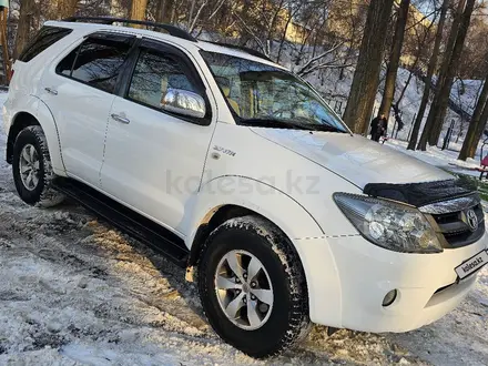 Toyota Fortuner 2006 года за 9 200 000 тг. в Алматы – фото 3