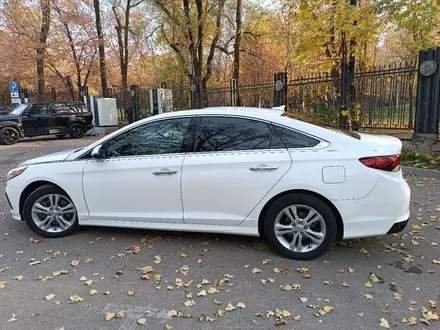 Hyundai Sonata 2018 года за 8 700 000 тг. в Алматы – фото 11