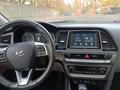 Hyundai Sonata 2018 года за 8 700 000 тг. в Алматы – фото 15
