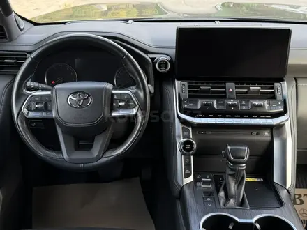 Toyota Land Cruiser 2023 года за 55 000 000 тг. в Шымкент – фото 10