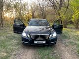 Mercedes-Benz E 250 2010 года за 9 000 000 тг. в Караганда – фото 2
